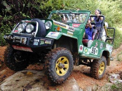 4WD in Jeram Besu