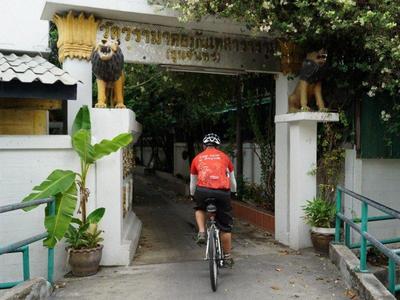Bangkok City Discovery Bike Tour