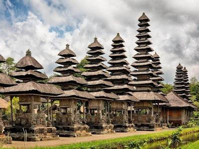 Cascading pagodas in Taman Ayun Temple