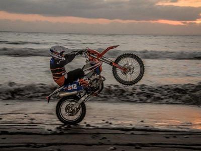Dirt bike tour bali beach tabanan