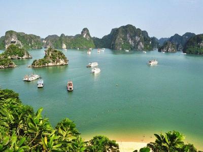 Ha Long & Bai Tu Long Cruise Adventure