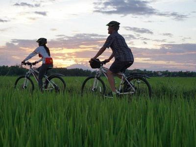 Hoi An Cycling Food Tour