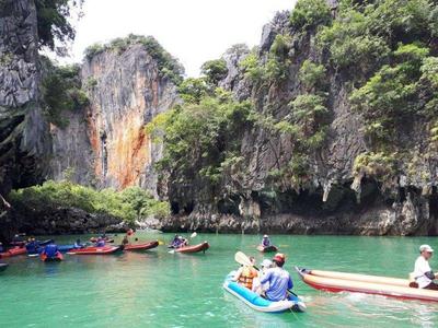 Kayaking at Phang Nga Bay