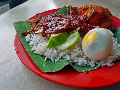Nasi lemak at Kampung Baru