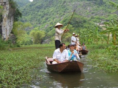 ninh-binh-sampan-tour