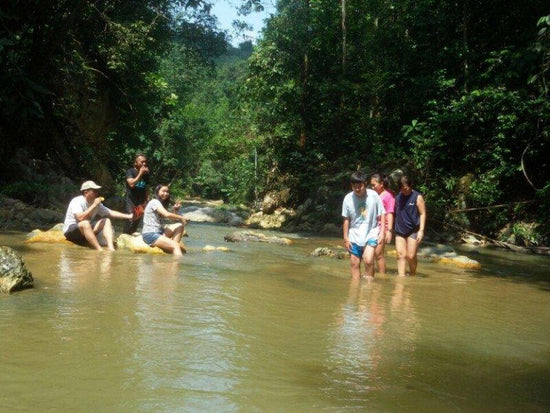 river trekking