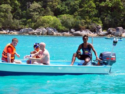 snorkelling perhentian island