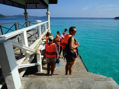 snorkelling trip perhentian