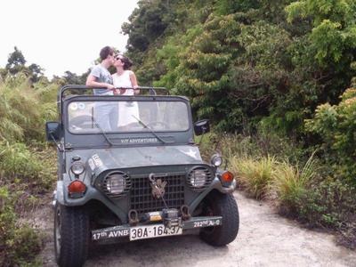 Son Tra Peninsula (Monkey Mountain) Jeep Tour