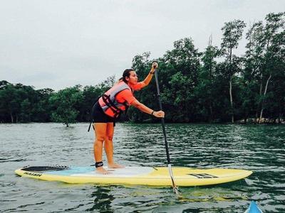Stand up paddling at Pasir Ris