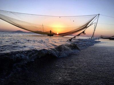 sunrise over cua dai sea