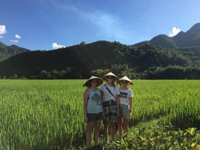 trekking in Mai Chau