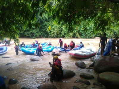 whitewater-rafting-kampar-grade